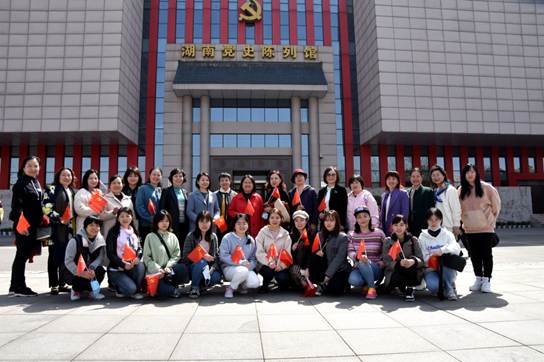 3月24日，省教科院妇委会组织开展“重温红色历史，感受美丽乡村”活动.JPG