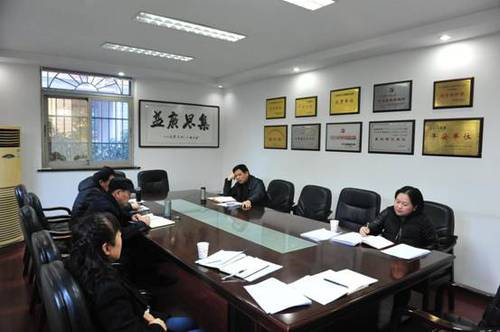 image001
