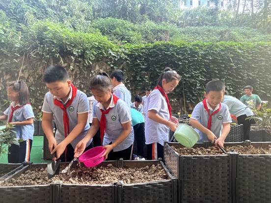 说明: b66eb19dbb9bede8fed329eedae0bbc