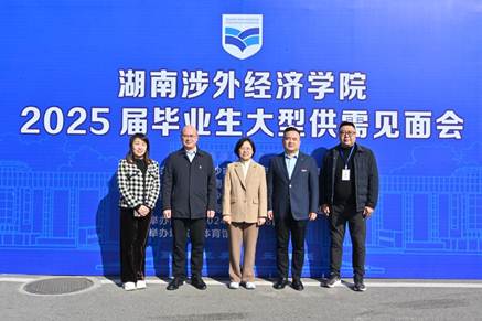 说明: 5891aac76e46e2024eb8d06fa427996