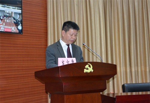 湖南科技学院副院长程智开作经验交流发言。