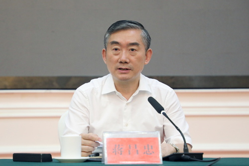 省委组织部副部长肖百灵出席并讲话省纪委常委黄立峰出席并讲话省人民